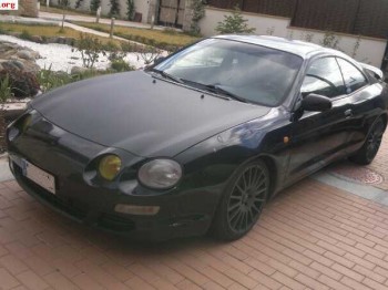 Vendo celica 1.8 16v 1400€