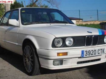 Se vende bmw 325i e30
