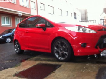 Se vende o se cambia ford fiesta 1.5 16 sport