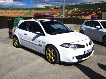 Megane sport f1 team r26