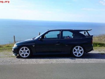 Ford escort cosworth 