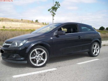 Vendo astra gtc cosmo 1.9 cdti 150 c.v.