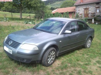 Volswagen passat 3bg 2002 con averia