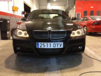 Se vende o se cambia bmw 330d pack m