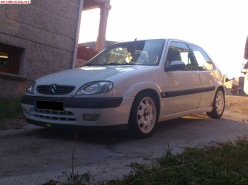 Vendo saxo vts 1.6 blanco 110.000 km!!!