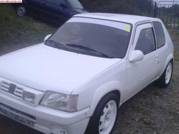 Se vende 205 rally de calle