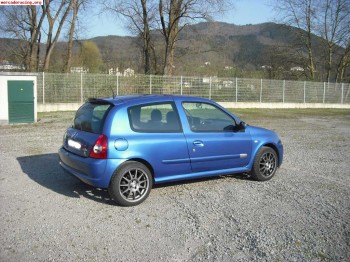 Renault clio sport ragnotti