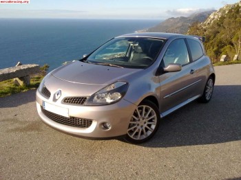 Se vende o cambia clo sport 200cv por leon fr1 170cv