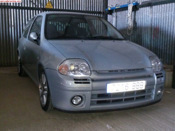 Renault clio sport 