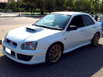 Subaru impreza 2.0 wrx sti