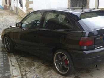 Astra gsi c20xe 2300euros