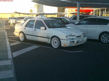 Se vende o se cambia ford sierra cosworth 4x4