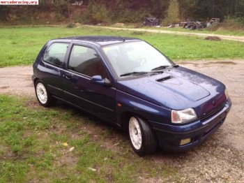 Renault clio 1.8 16v