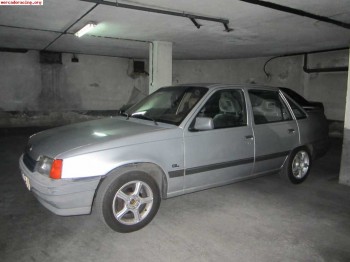Opel kadett 1.6s gl 800€