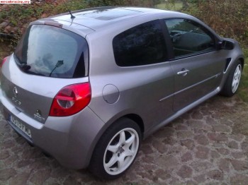 Urge venta clio sport iii por ampliación de familia