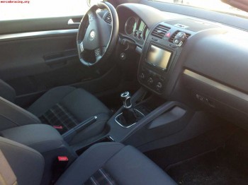Vendo golf v gti