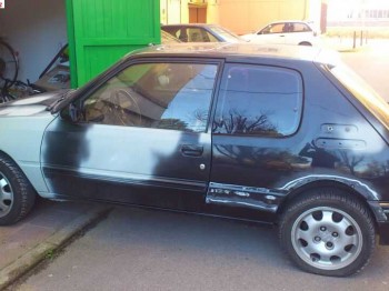 Peugeot 205 gti