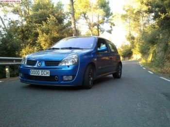 Clio sport 182 con muchos extras 7000€