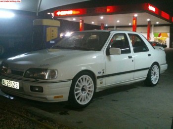 Se vende o se cambia ford sierra cosworth 4x4