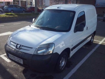 Se vende peugeot partner 1.9d año 2004