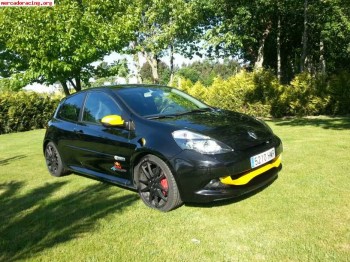 Se vende clio sport red bull