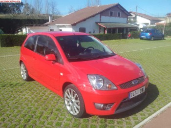 Ford fiesta st 2.0 16v 150 cv 4500€