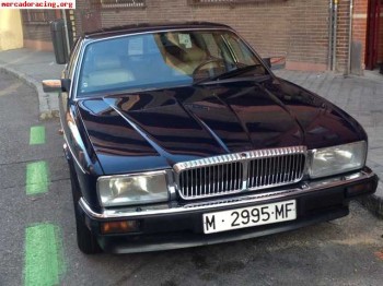 Jaguar modelo daimler 4.0 xj