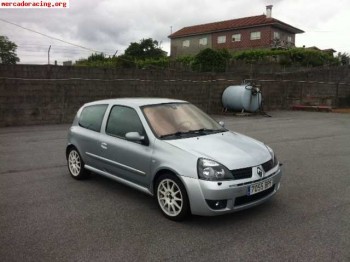 Se vende clio sport 