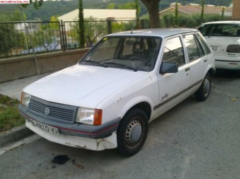 Opel corsa turbo diesel 400e