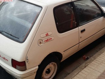 Vendo 205 rallye de calle para restaurar 2500 euros