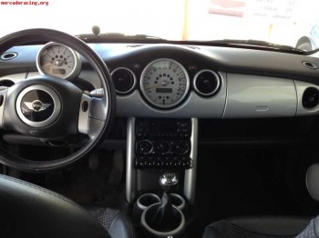 Se vende mini cooper manual r50 1.6
