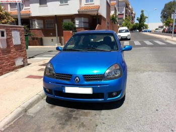 Vendo renault clio sport f1 team 2. 0 16v 182cv perfecto est