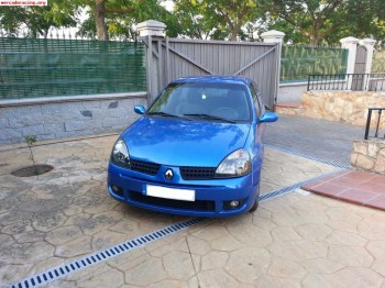Vendo clio sport f1 team 2. 0 16v 182cv perfecto estado