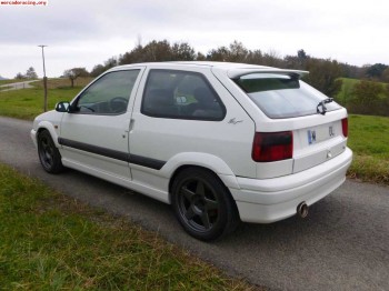 Vendo zx 2.0 16v 2200 euros