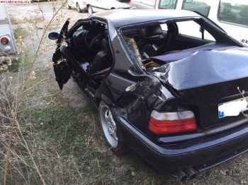 Siniestro de m3 e36 321cv 6v