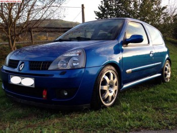 Renault clio sport team 182cv. año 2005.