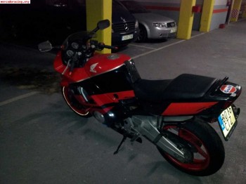 Se cambia moto de carretera por coxe diesel pekeño y en buen