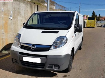 Vendo opel vivaro 2.0 cdti 115cv 2012 105mil kms impecable