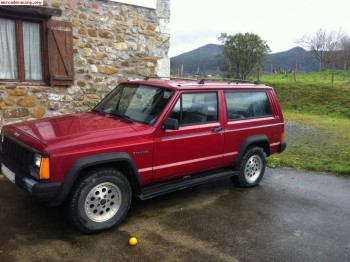 Jeep cherokee 6 cilindros 4.0 coupé 2p 