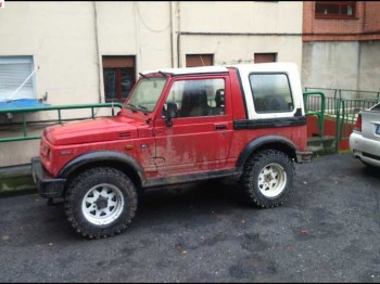 Suzuki samurai hard top