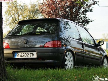 Se vende o cambia peugeot 106 gti original