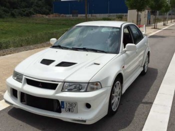 Vendo mitsubishi evo 6 tme