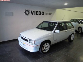 Se vende o se cambia corsa gsi del año 1992