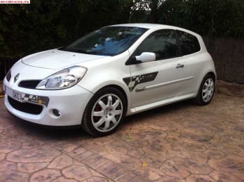 Renault clio rs r27 f1 team