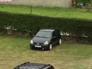 Renault clio sport 1.5 dci 