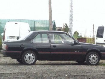 Opel ascona 1.8 gt