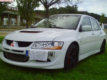 Mitsubishi lancer evo vlll