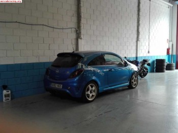 Se vende o se cambia corsa opc