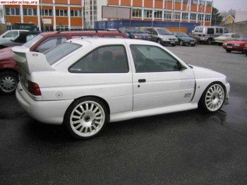 Compro escort cosworth