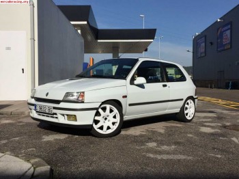 Clio 16v